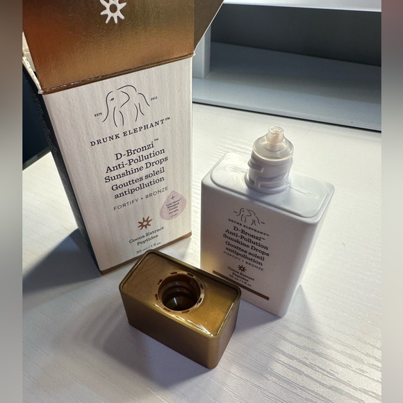 BRAND NEW Drunk Elephant D-Bronzi Drops - Picture 4 of 4